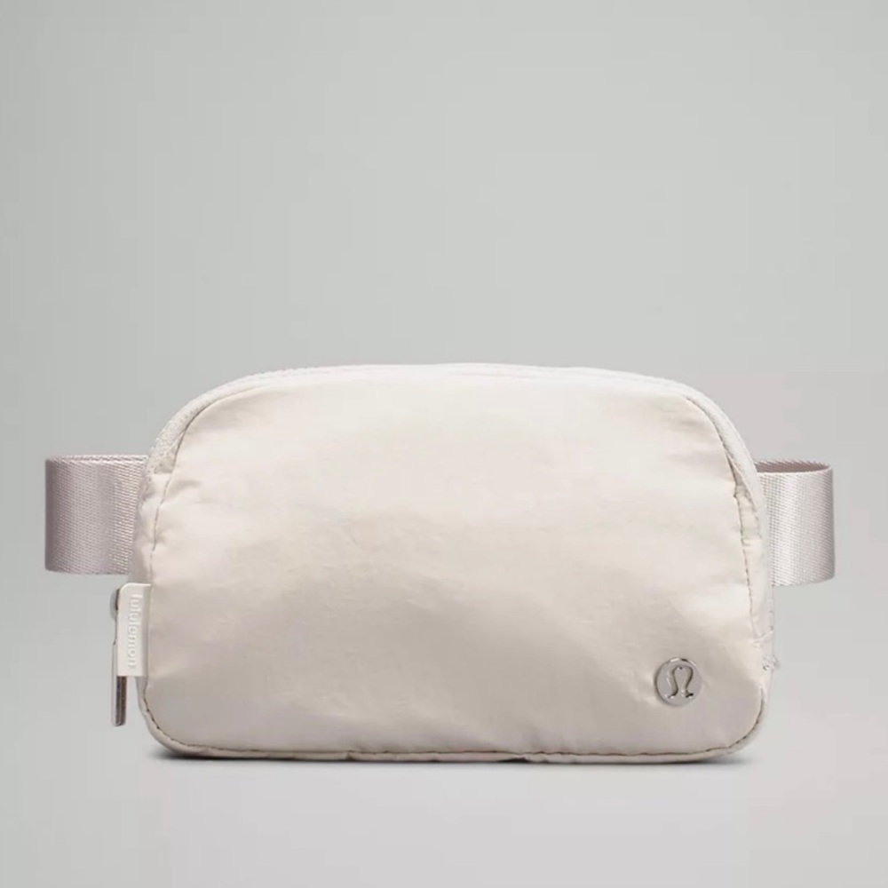 Lululemon Belt Bag - White Opal